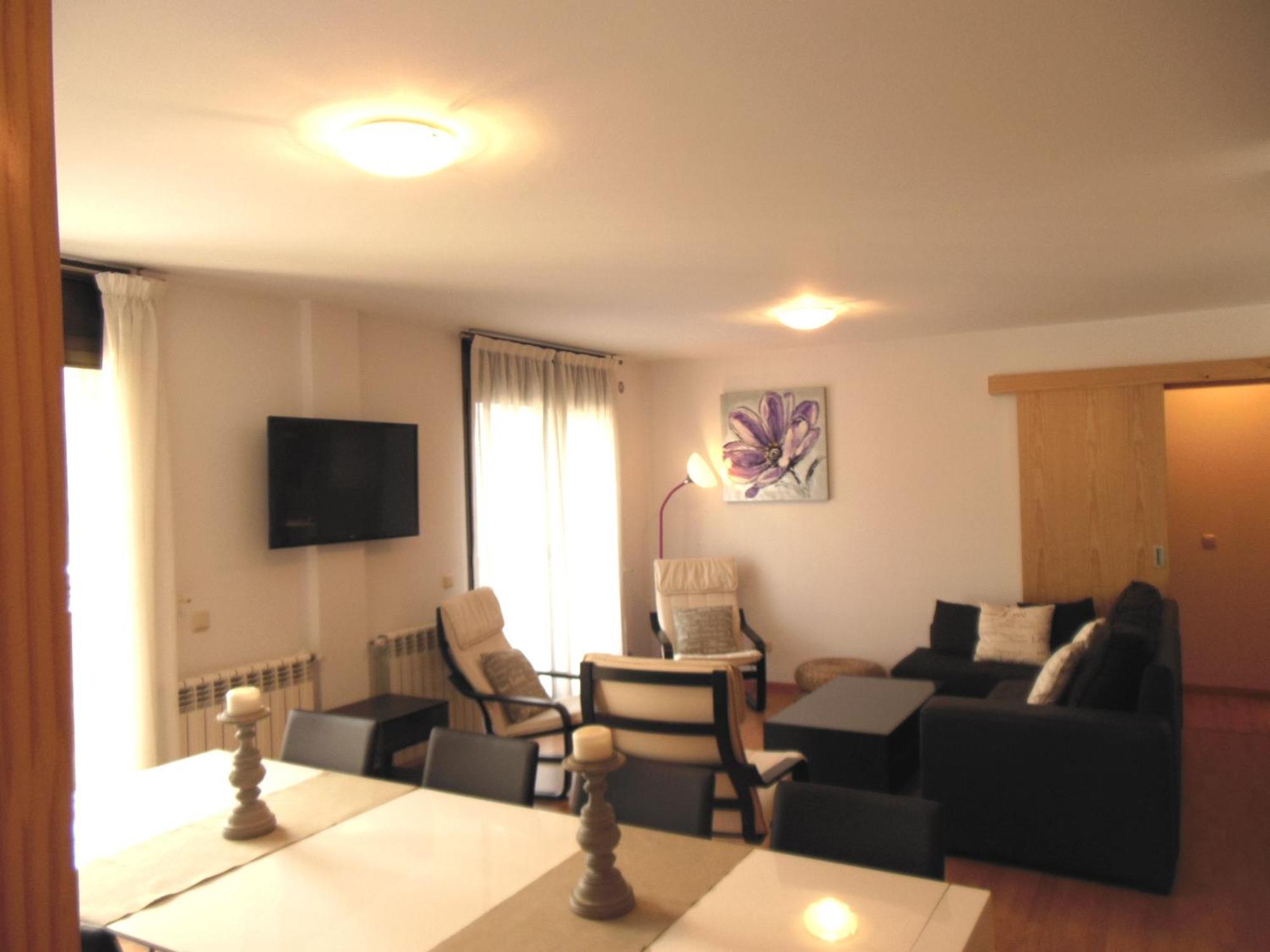 Apartamentos Grifo Vacances Julia El Tarter Exterior photo